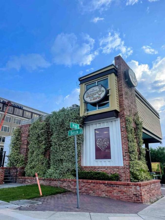 Walk To Downtown Seafood Market Bay Views Pensacola Exterior photo